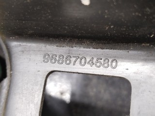 Кронштейн крепления бампера заднего, ориг. номер 9686704580, Peugeot 508 2010-2014