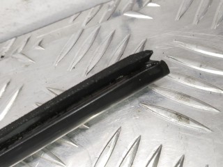 Молдинг стекла двери задней левой наружный, Peugeot 407 2004-2008