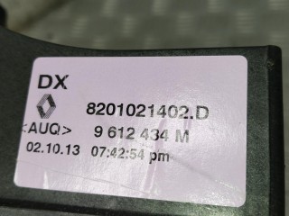 Кулиса, ориг. номер 8201021402, Renault Scenic 2009-2012