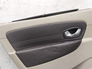 Обшивка двери задней левой (дверная карта), Renault Scenic 2006-2009