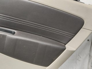 Обшивка двери задней правой (дверная карта), Renault Scenic 2006-2009