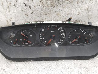 Щиток приборов (приборная панель) Citroen C5 2000-2004