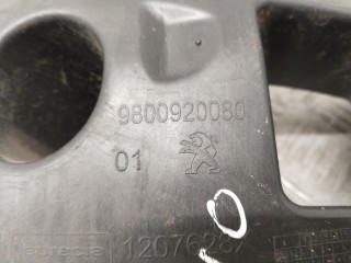 Кронштейн крепления бампера заднего, ориг. номер 9800920080, Peugeot 308 2011-2015
