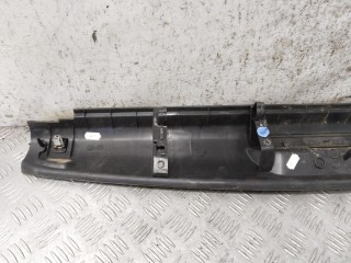 Накладка замка багажника, ориг. номер 9800072977, Peugeot 308 2011-2015