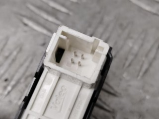 Кнопка стеклоподъемника, ориг. номер 96762292ZD, Peugeot 308 2011-2015