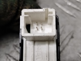 Кнопка стеклоподъемника, ориг. номер 96762292ZD, Peugeot 308 2011-2015