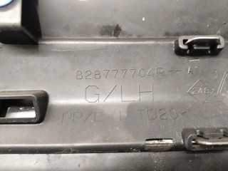 Молдинг двери задней левой, ориг. номер 828777704R, Renault Kadjar 2015-2018