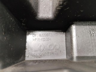 Крепление фары правой, ориг. номер 622207359R, Renault Scenic 2009-2012