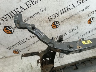 Передняя панель крепления облицовки (телевизор), Nissan Qashqai+2 2010-2014
