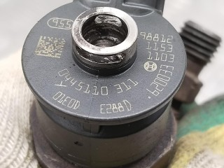 Форсунка, ориг. номер 0445110311, Peugeot 308 2007-2011