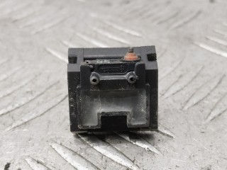 Кнопка открытия багажника Citroen C4 2004-2014