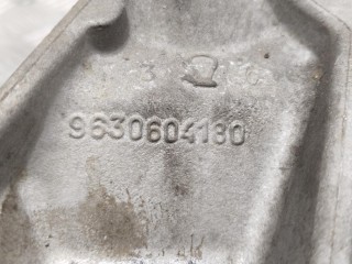 Кронштейн полуоси, Peugeot 607 2000-2004