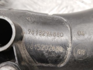 Патрубок интеркулера, ориг. номер 9813294880, Peugeot 308 2017-2022