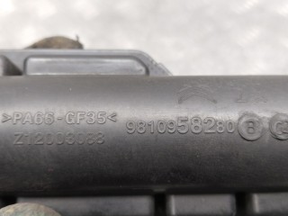 Патрубок турбины, ориг. номер 9810958280, Peugeot 308 2017-2022
