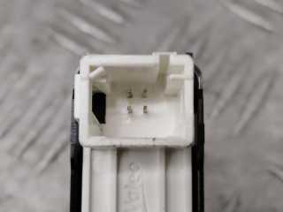 Кнопка стеклоподъемника, ориг. номер 96762292ZD, Peugeot 308 2011-2015