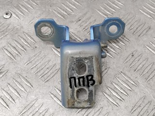 Петля двери передней правой Renault Scenic 2013-2016