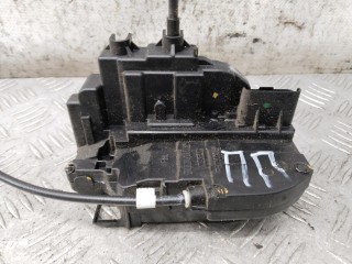 Замок двери передней правой, Nissan Pathfinder 2004-2010
