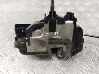 Замок двери передней правой, Nissan Pathfinder 2004-2010