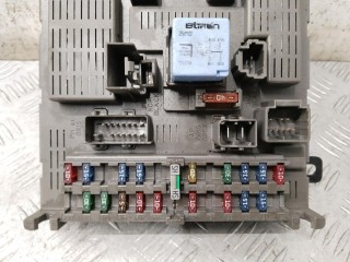 Блок комфорта, ориг. номер 9648235680, Citroen C5 2000-2004