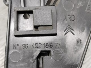 Ручка внутренняя задняя правая, ориг. номер 9649218877, Citroen C5 2000-2004