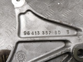Кронштейн КПП, ориг. номер 9641335780, Citroen C5 2000-2004