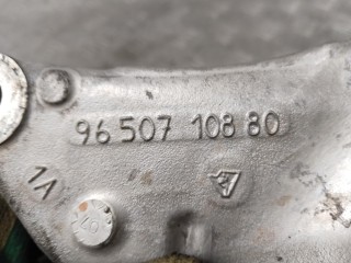Кронштейн КПП, ориг. номер 9650710880, Citroen C5 2000-2004