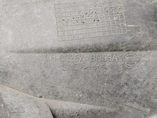 Рамка фары противотуманной левой, ориг. номер 62257BR003A, Nissan Qashqai+2 2010-2014