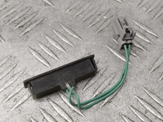 Кнопка открытия багажника, Nissan Qashqai+2 2010-2014