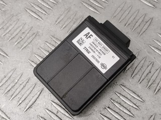 Камера переднего вида, ориг. номер 284G34EA5B, Nissan Qashqai 2010-2013