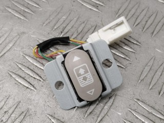 Кнопка открывания люка, Nissan Qashqai 2010-2013