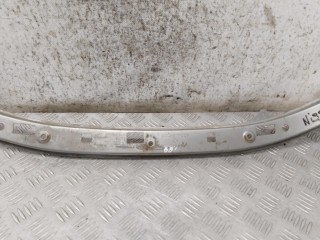 Планка под капот, ориг. номер 622408H700, Nissan X-Trail 2000-2004