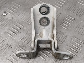 Петля двери задней правой, Nissan Qashqai+2 2010-2014
