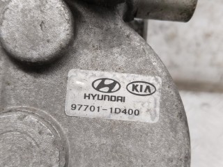 Компрессор кондиционера, ориг. номер 977011D400, Kia Sportage 1993-2006