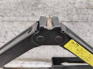 Домкрат, Citroen C5 2000-2004