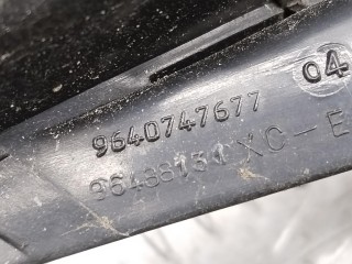 Молдинг стекла лобового, Citroen C5 2000-2004