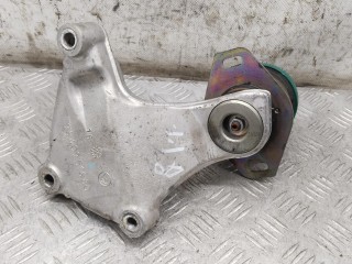Кронштейн КПП, ориг. номер 9640951680, Citroen C5 2000-2004