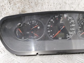Щиток приборов (приборная панель), Citroen C5 2000-2004