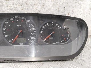 Щиток приборов (приборная панель), Citroen C5 2000-2004