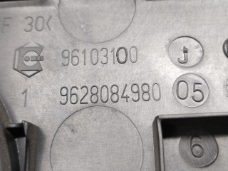 Воздухозаборник, ориг. номер 9628084980, Citroen C5 2000-2004