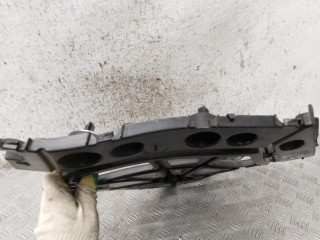 Кронштейн крепления бампера заднего, ориг. номер 8504515587R, Renault Grand Scenic 2009-2012
