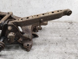 Балка подвески задняя, Nissan Qashqai+2 2010-2014
