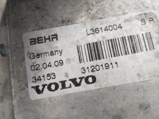 Теплообменник масляного фильтра, Volvo XC60 2008-2013