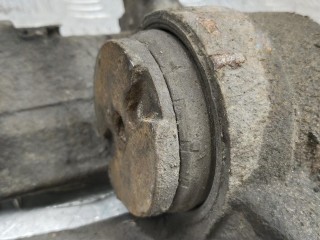 Суппорт передний правый, Citroen C5 2000-2004