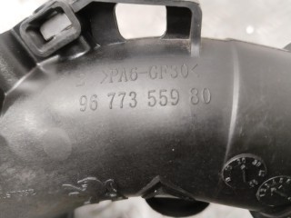 Патрубок интеркулера, ориг. номер 9677355980, Peugeot 3008 2016-2020
