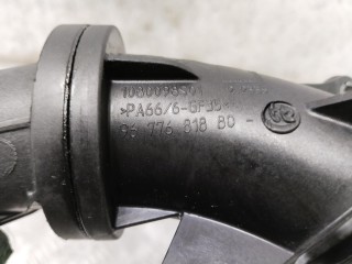 Патрубок турбины, ориг. номер 9677681880, Peugeot 3008 2016-2020