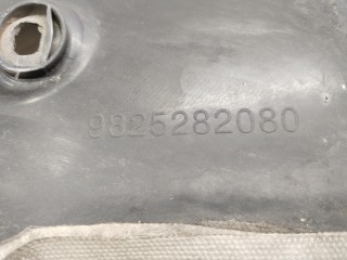 Защита арок передняя левая (подкрылок), ориг. номер 9825282080, Peugeot 3008 2016-2020