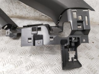 Обшивка стойки задней правой, ориг. номер 9810161977, Peugeot 3008 2016-2020
