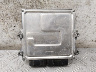 Блок управления двигателем, ориг. номер 9806671980, Peugeot 5008 2017-2020