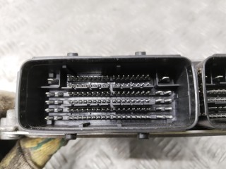 Блок управления двигателем, ориг. номер 9806671980, Peugeot 5008 2017-2020