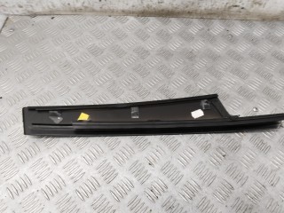 Накладка двери передней правой, ориг. номер 802840010R, Renault Megane 2013-2016